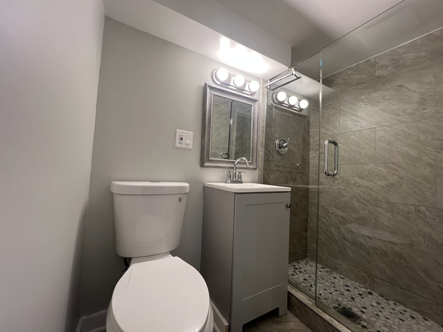 6848 W 96th Street Property Photo 16