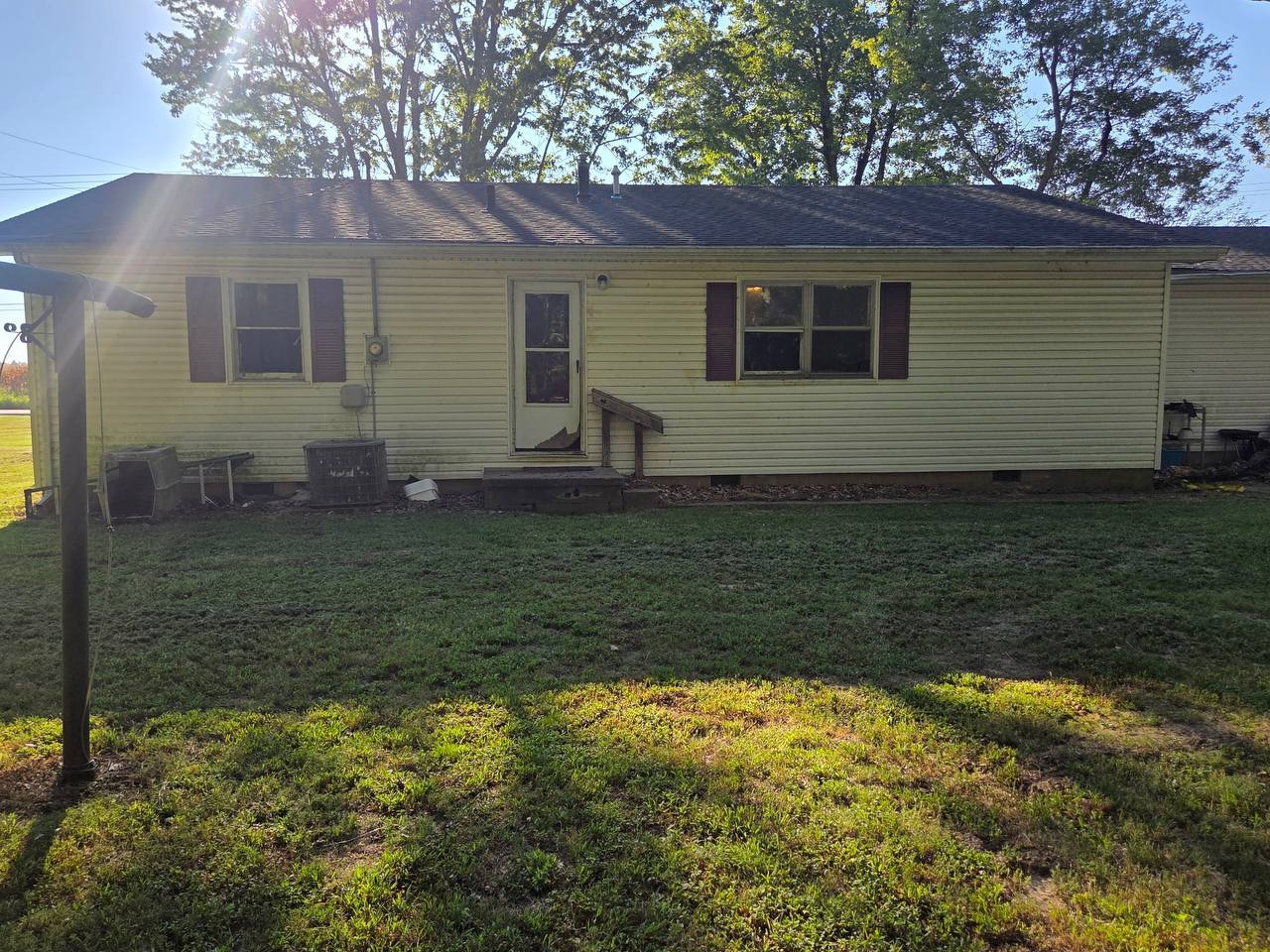 768 Airport Road Property Photo 3