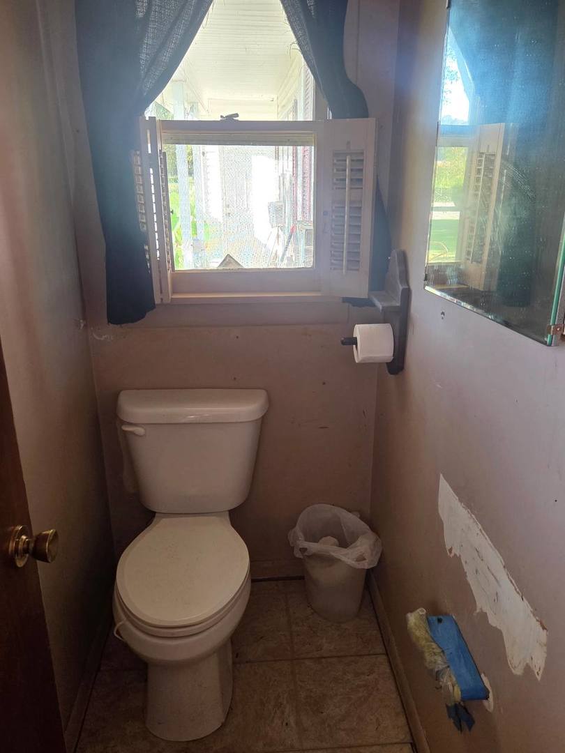 768 Airport Road Property Photo 21