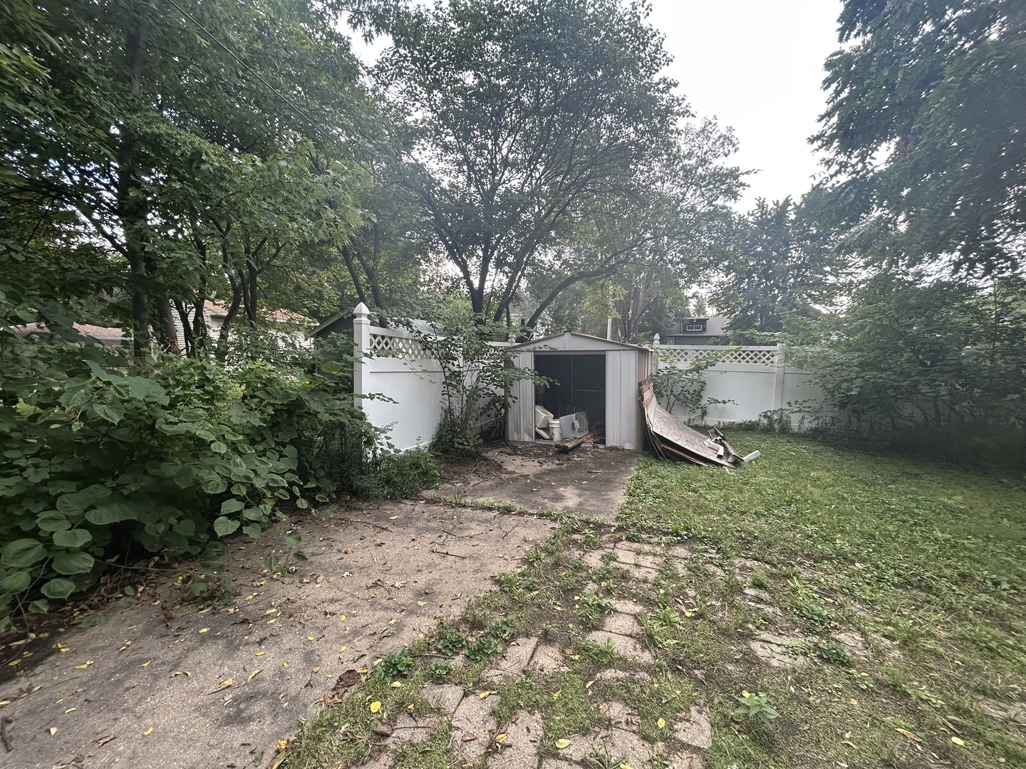 702 E Frye Avenue Property Photo 22