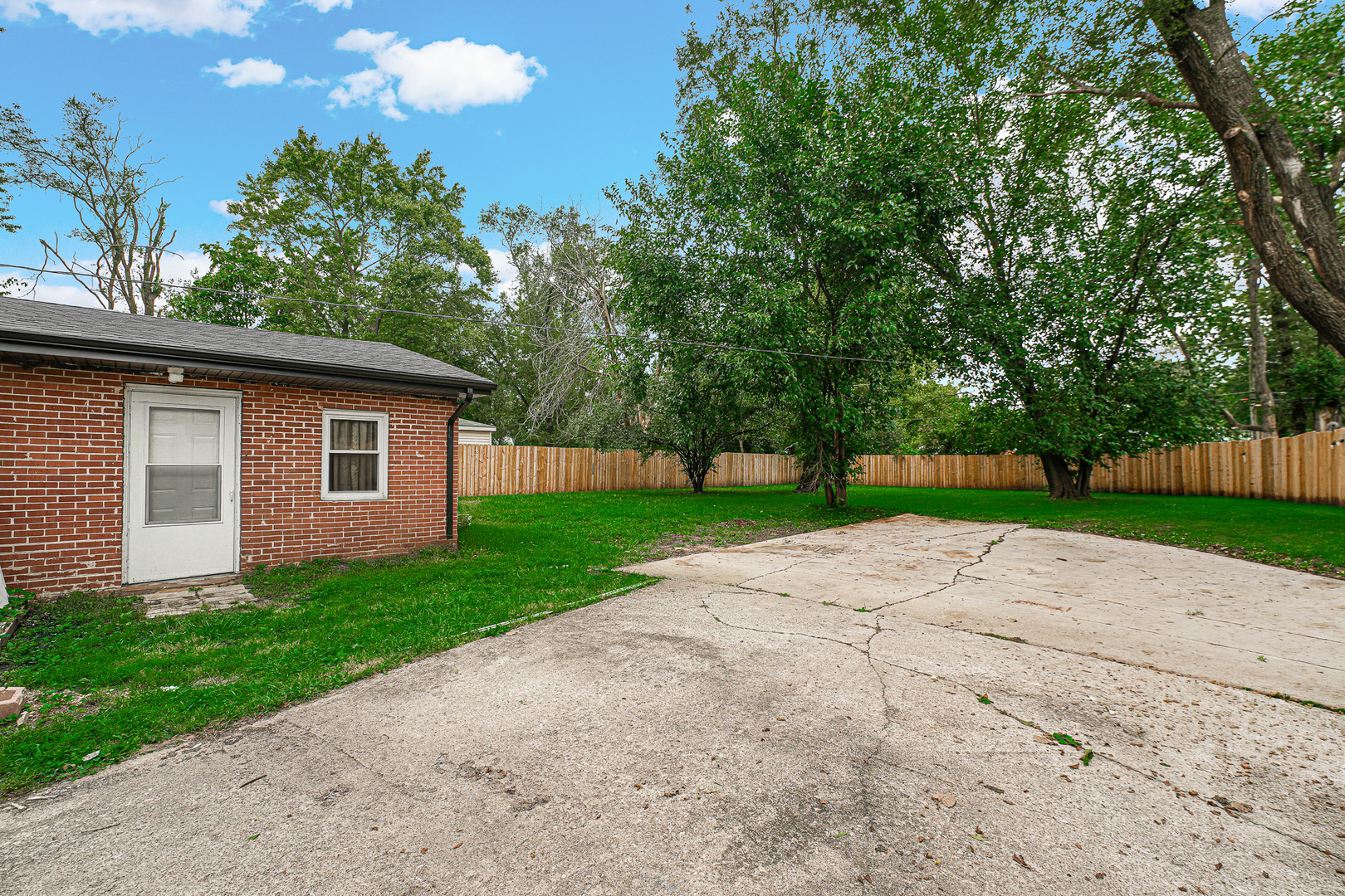 15341 Afton Avenue Property Photo 25