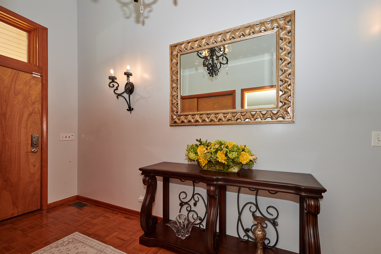 9041 Delphia Avenue Property Photo 7