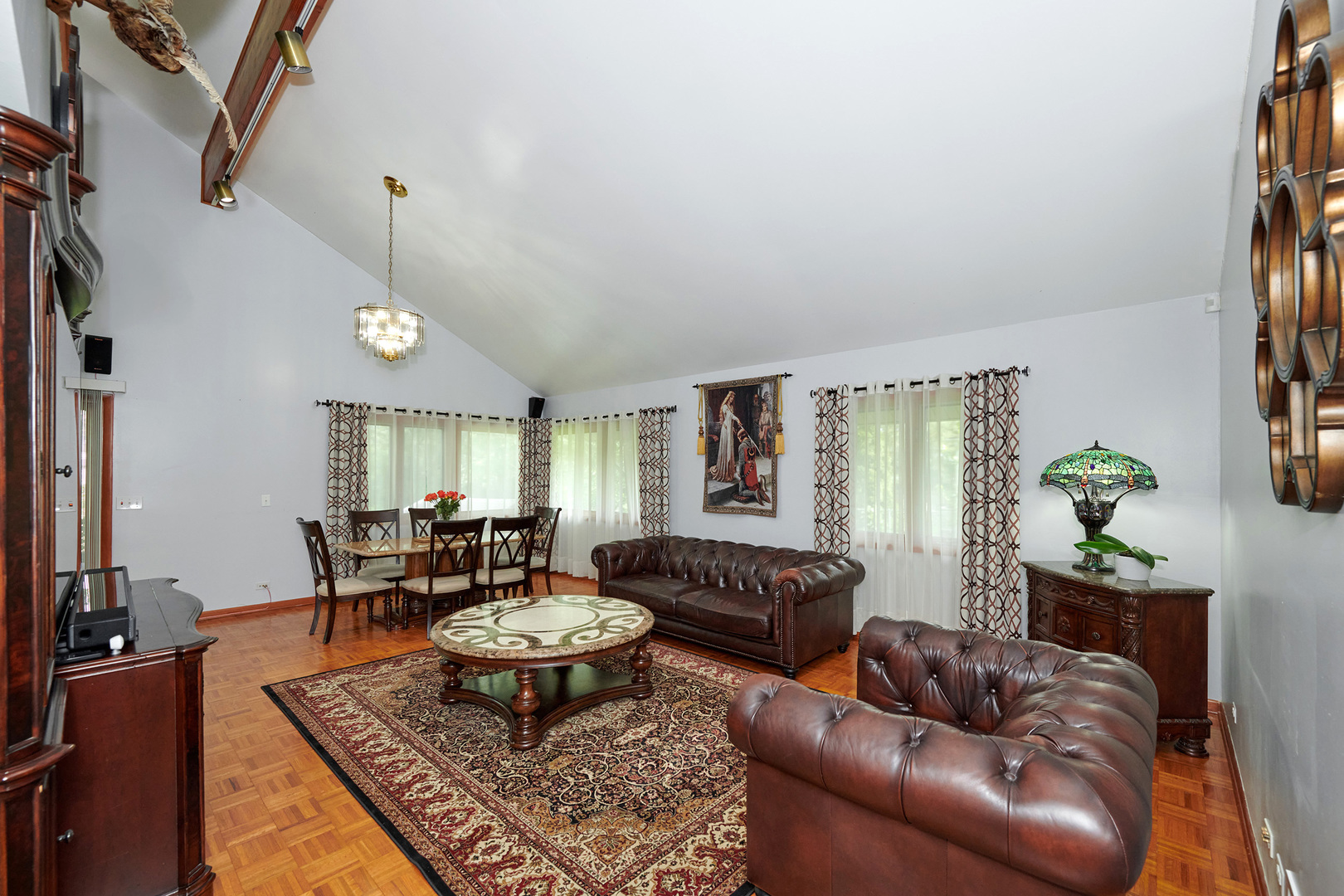 9041 Delphia Avenue Property Photo 11