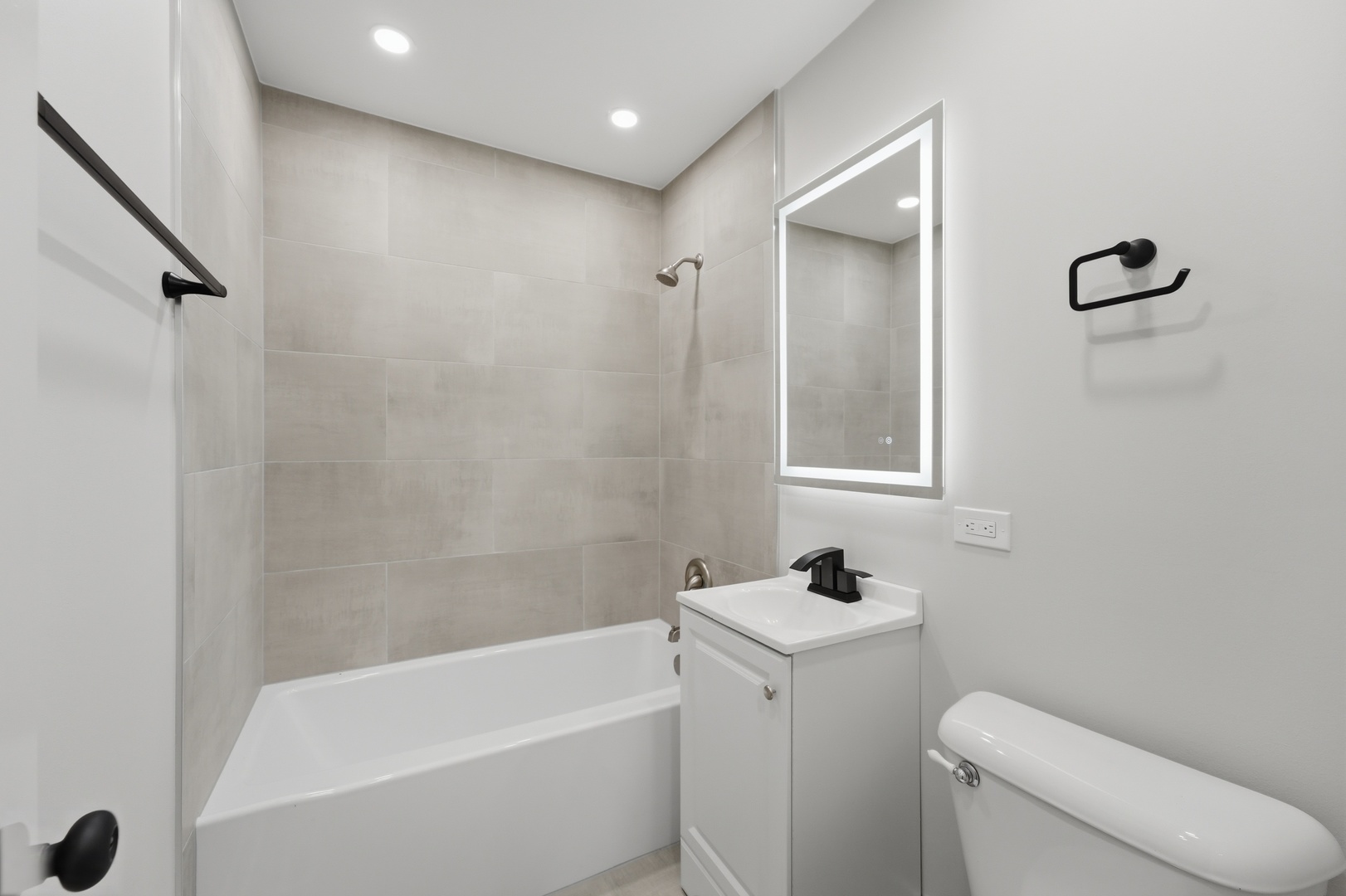 916 Mulberry Lane Property Photo 15