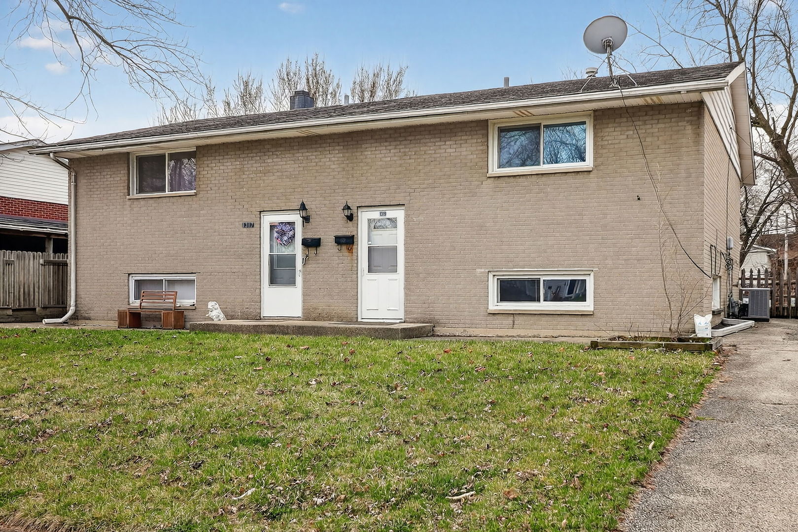 1319 Highland Avenue Property Photo 1
