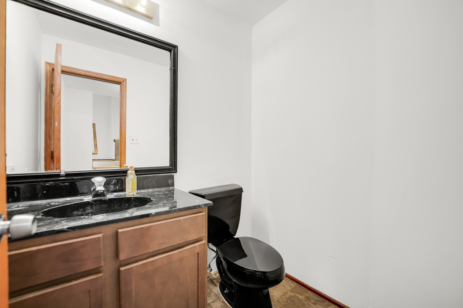 16418 Spaulding Avenue Property Photo 13