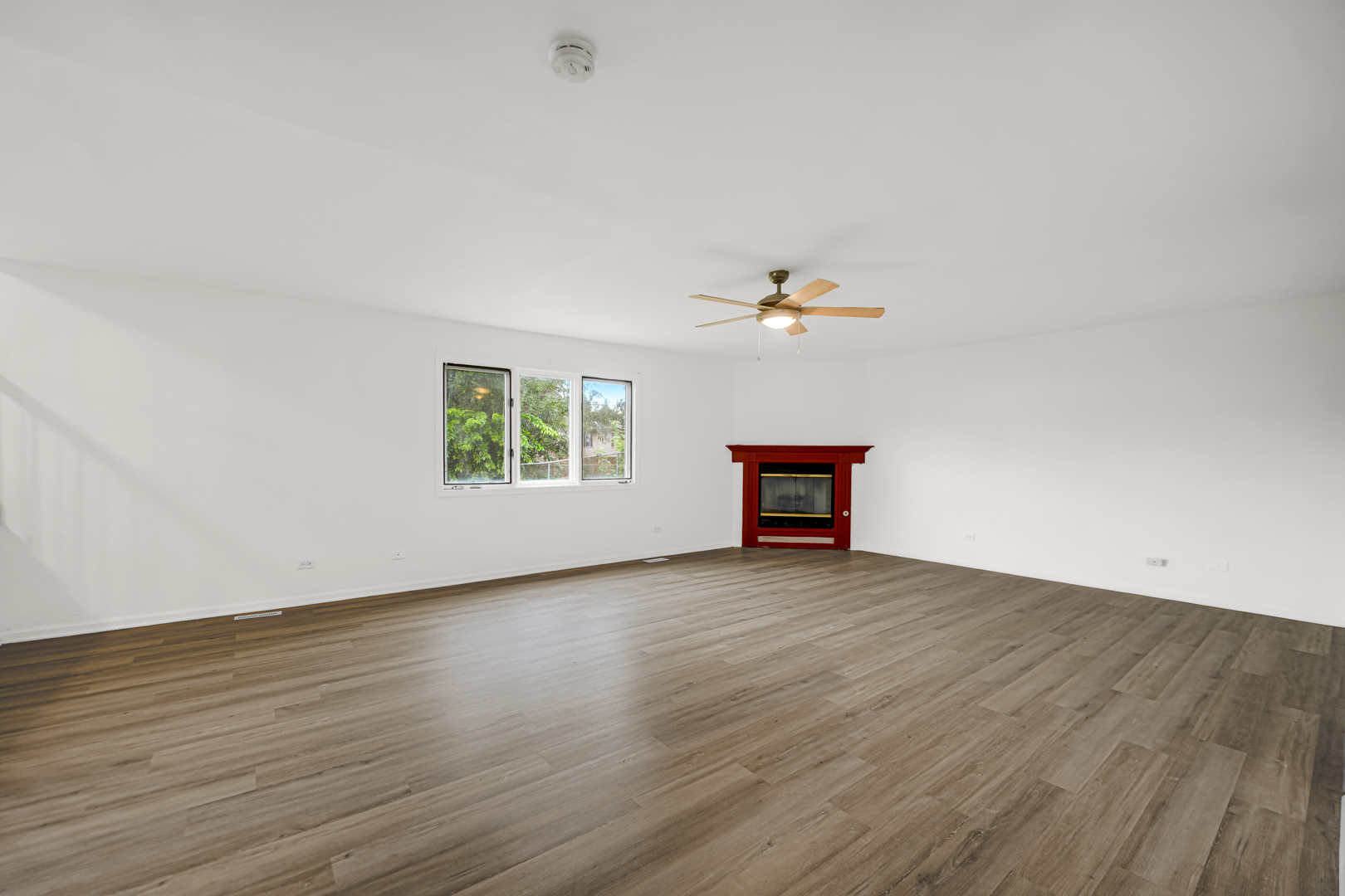 16418 Spaulding Avenue Property Photo 14