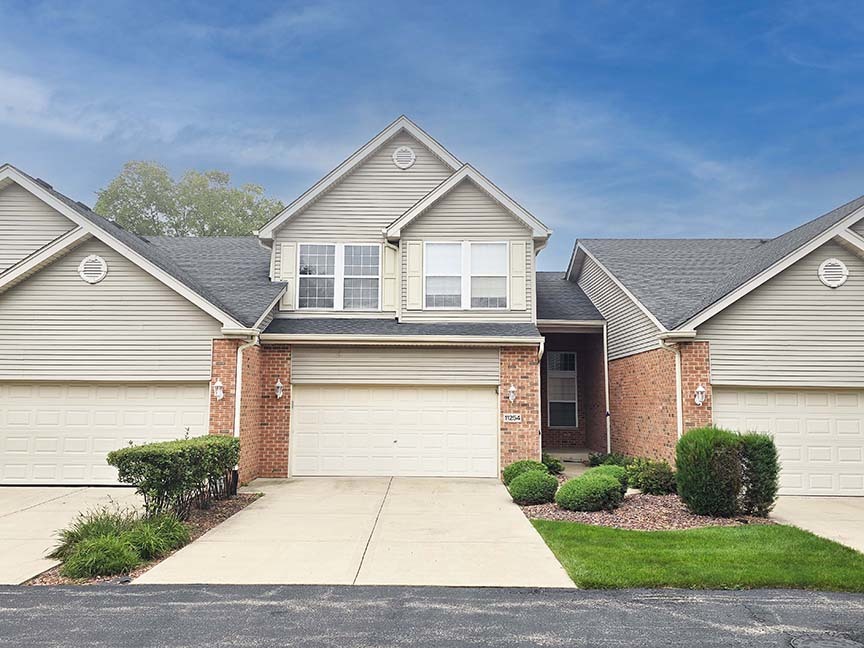 11254 Pin Oak Circle Property Photo 1