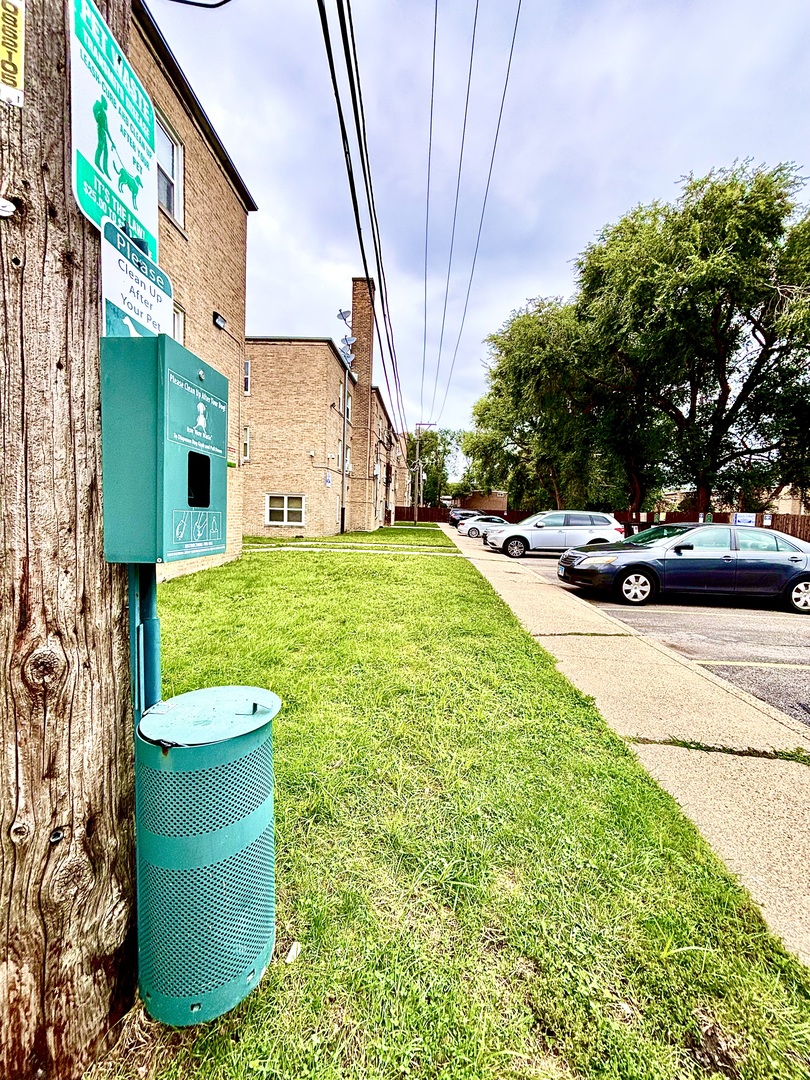 6423 N Damen Avenue 3w Property Photo 17