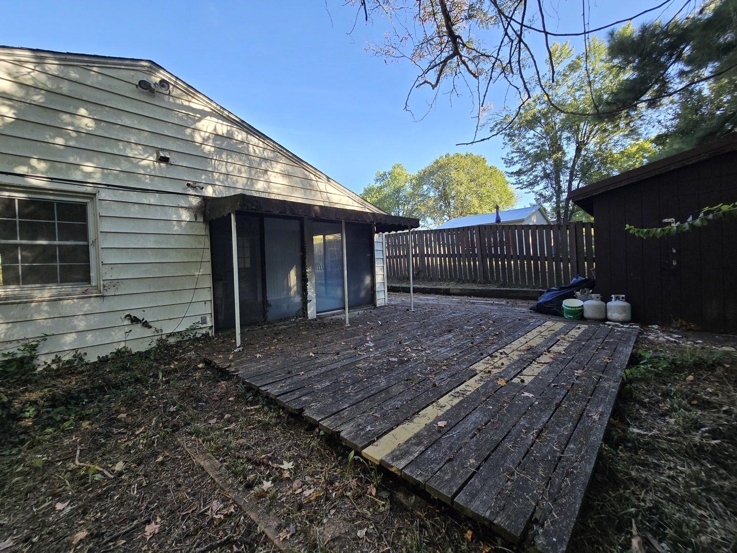 807 N Main Street Property Photo 25
