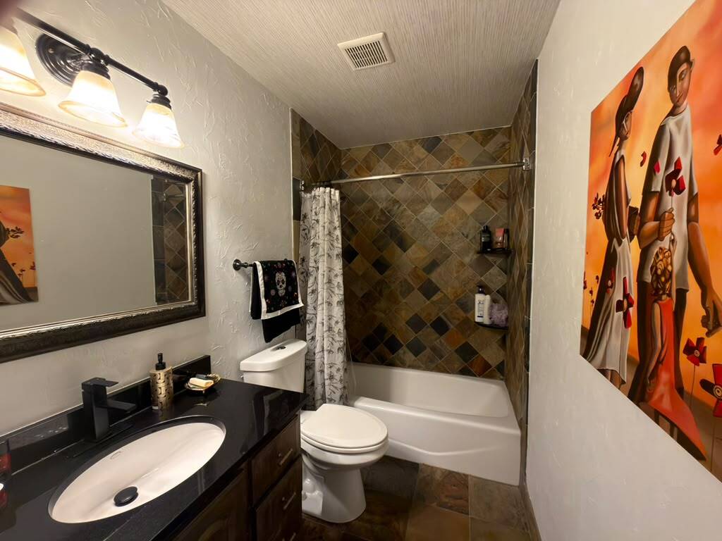 4 Dartmouth Court Property Photo 25