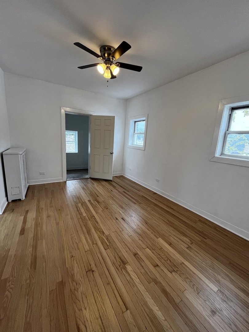 5027 N Troy Street 3 Property Photo 7