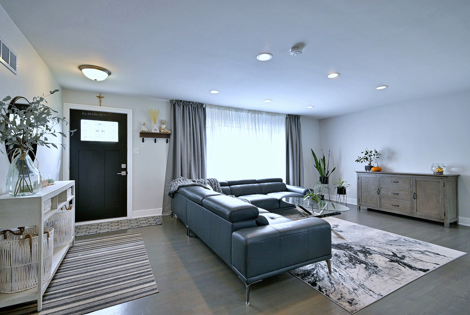 8033 Long Avenue Property Photo 4