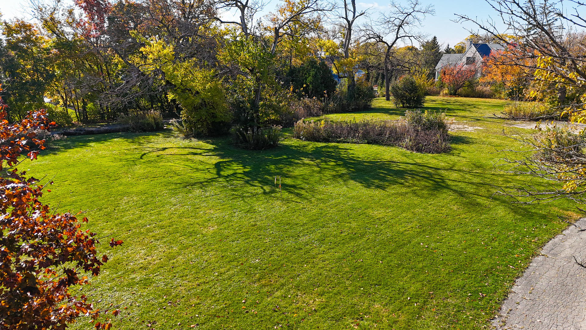 1930 Sunset Ridge Road Property Photo 2