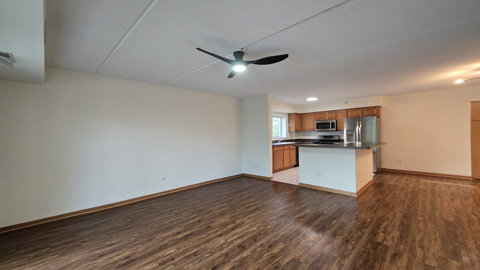 7414 W Irving Park Road 202 Property Photo 6