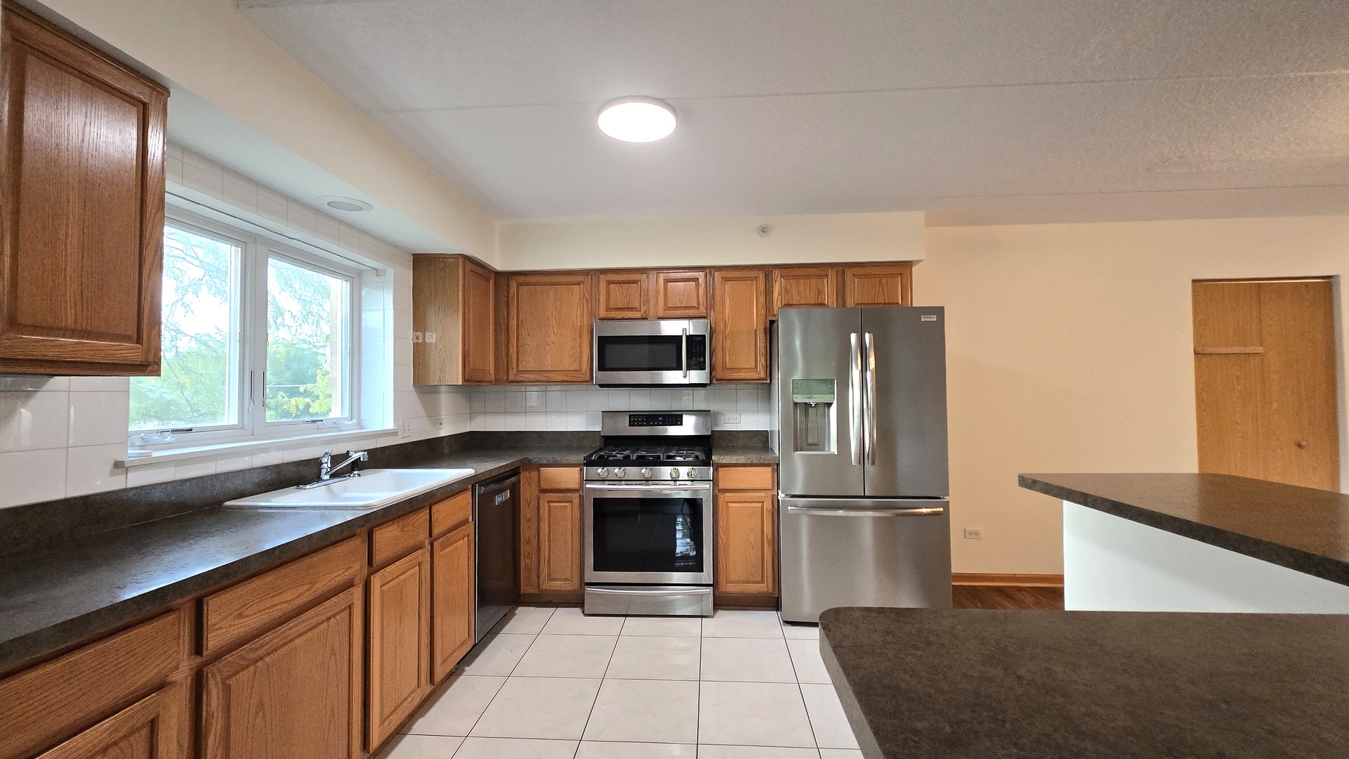 7414 W Irving Park Road 202 Property Photo 8
