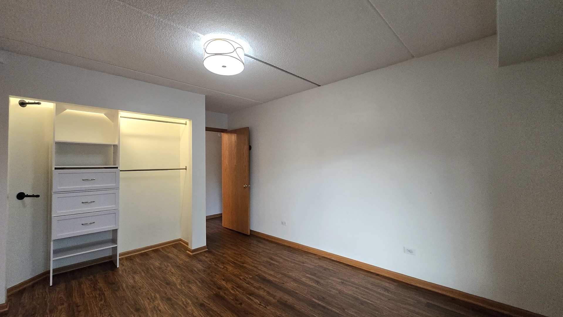 7414 W Irving Park Road 202 Property Photo 23