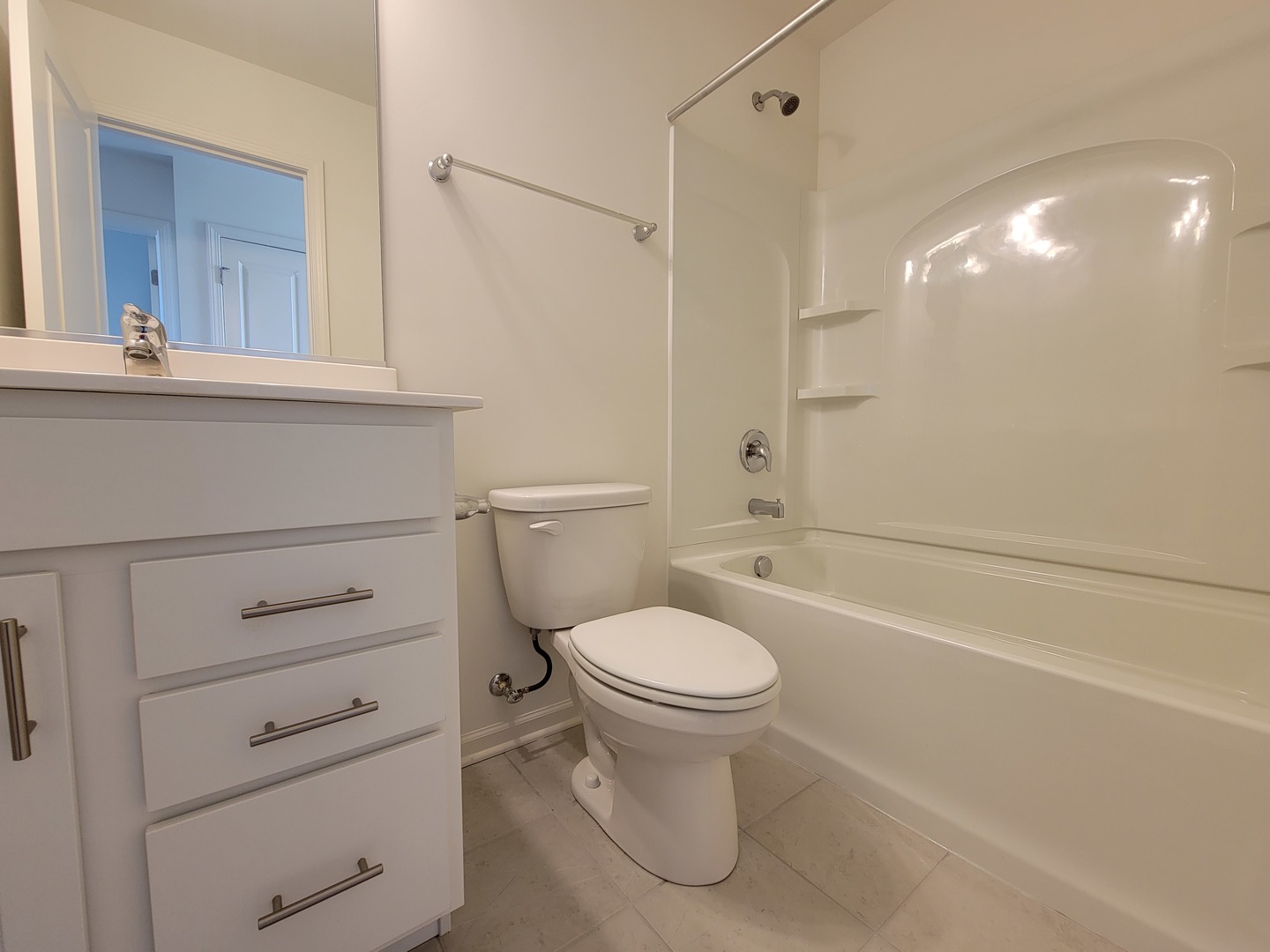 1270 Lakepointe Drive Property Photo 14