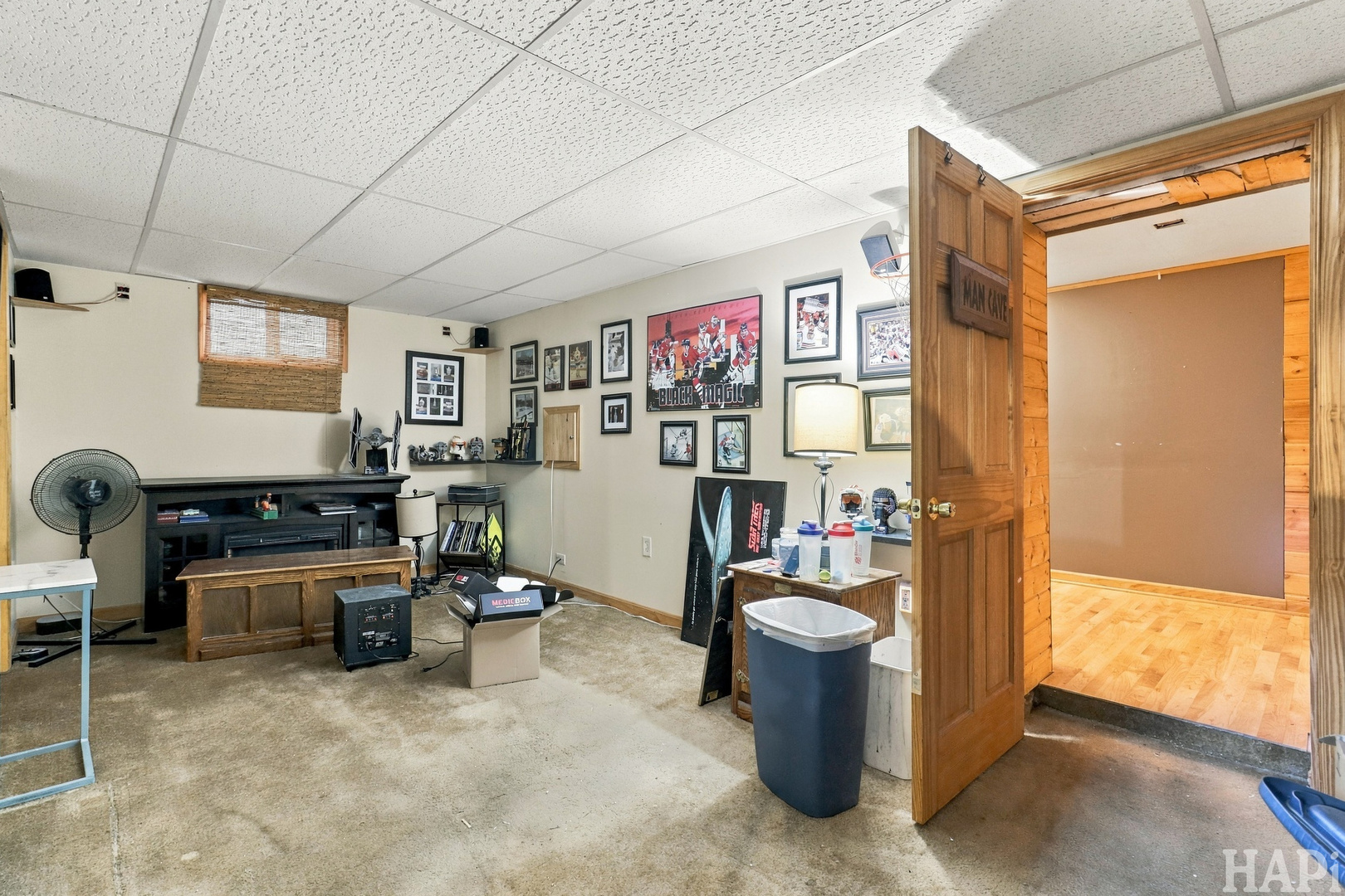1617 N Riverside Drive Property Photo 18