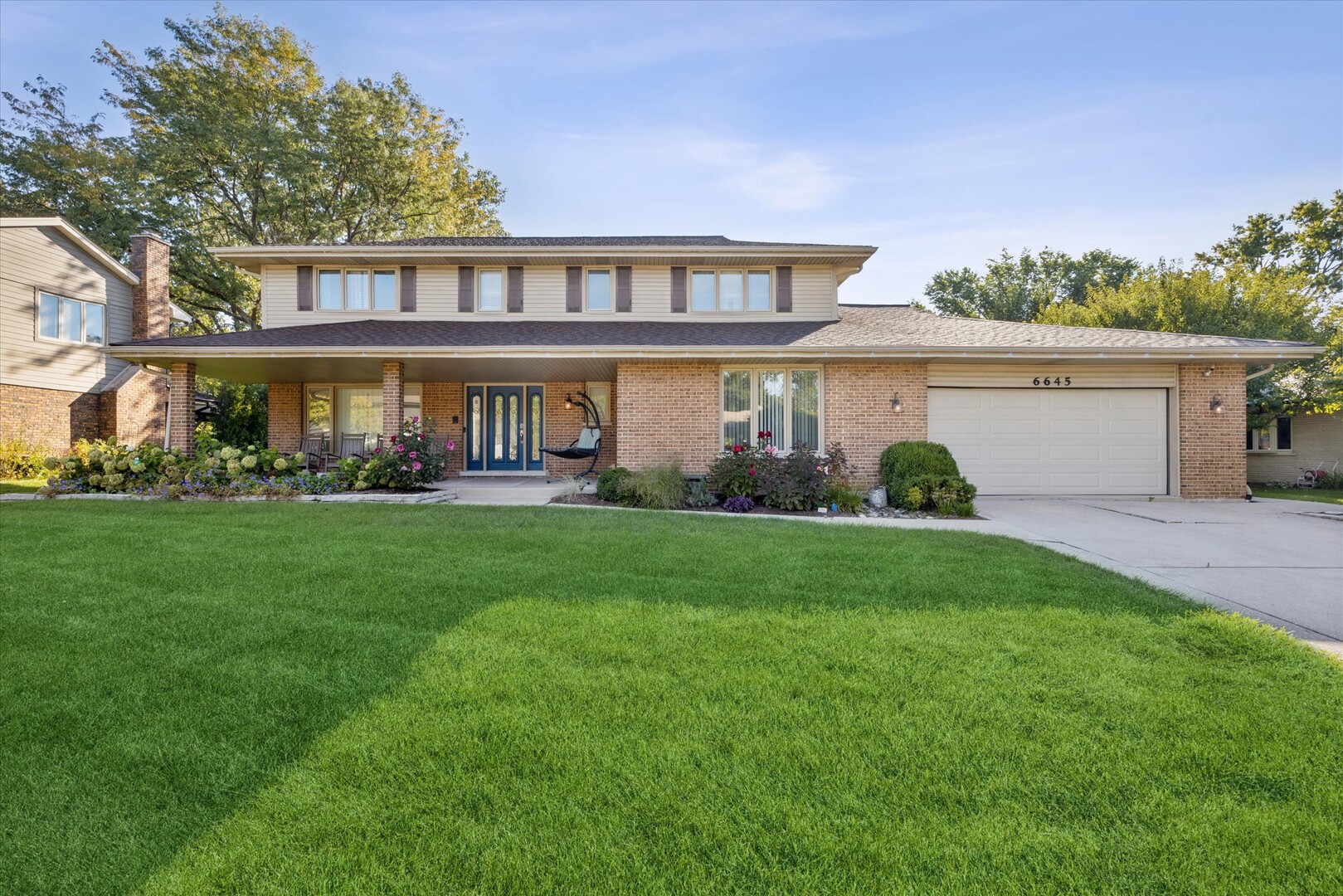 6645 Sheffield Lane Property Photo 1