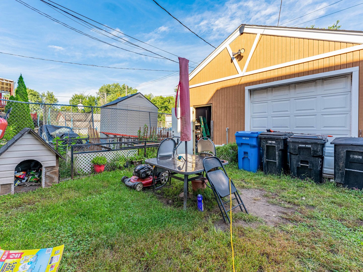 6243 S Wood Street Property Photo 14