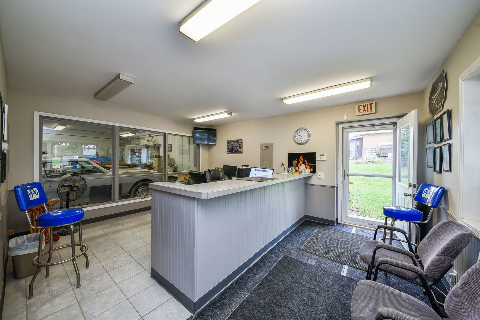 2450 S Cannonball Trail Property Photo 3