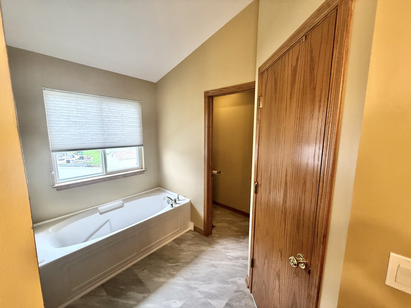 16150 Laurel Oak Drive Property Photo 14