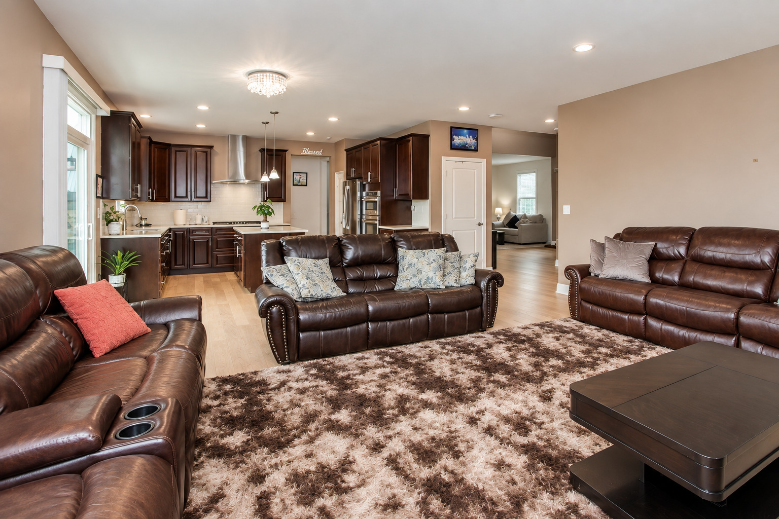 83 Stockholm Avenue Property Photo 6