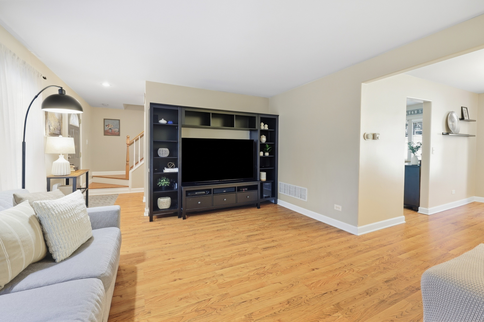21 N Walnut Court Property Photo 4