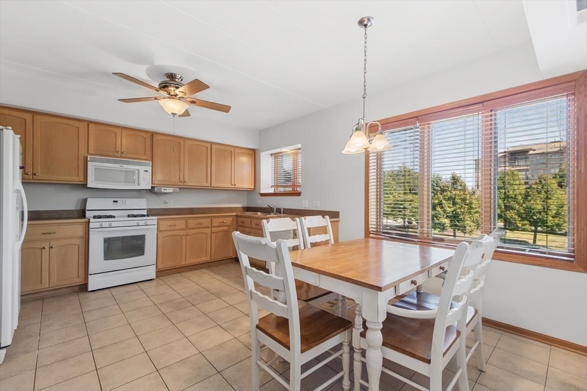 11131 Waters Edge Drive 1b Property Photo 6