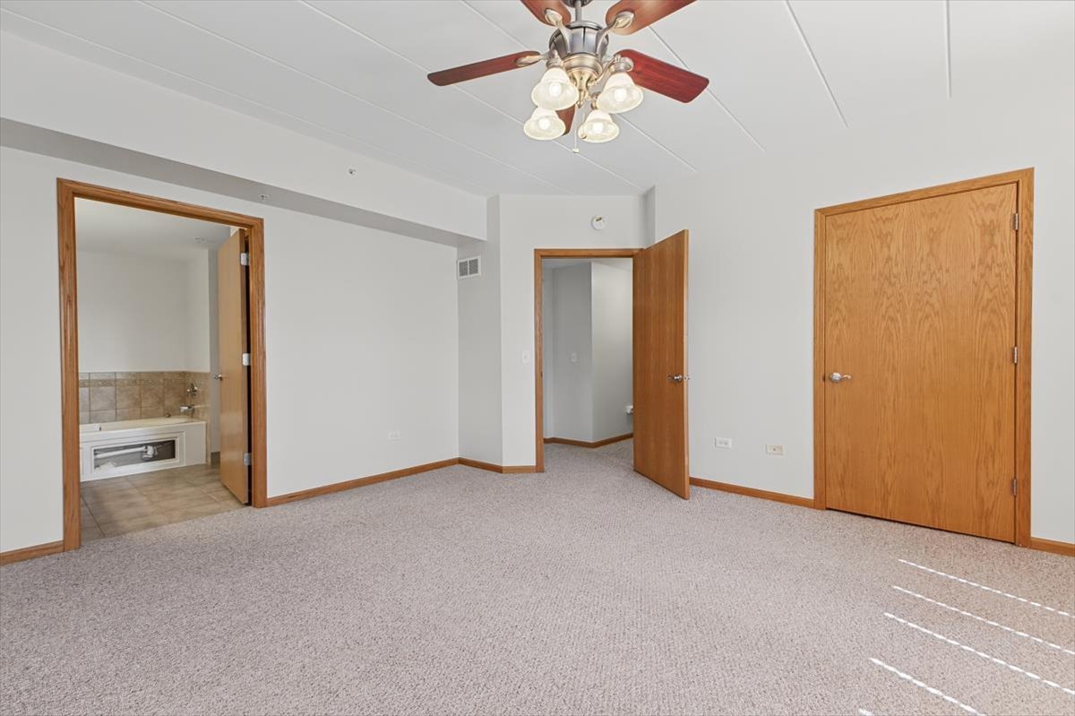 11131 Waters Edge Drive 1b Property Photo 13