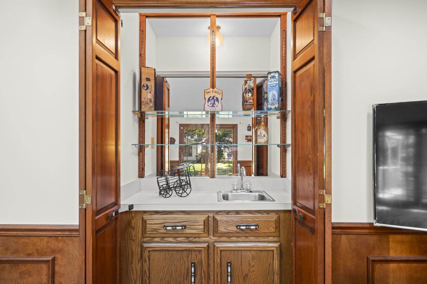 2205 Brown Court Property Photo 19