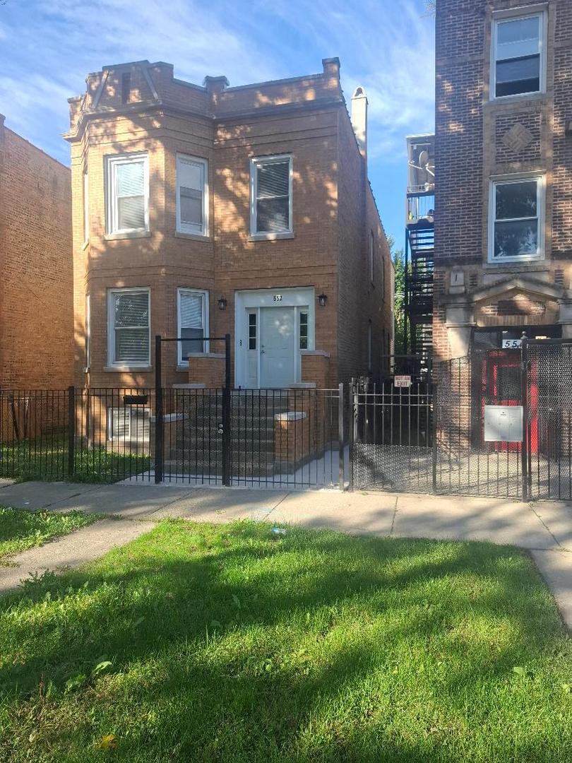 552 N Central Park Avenue Property Photo 1