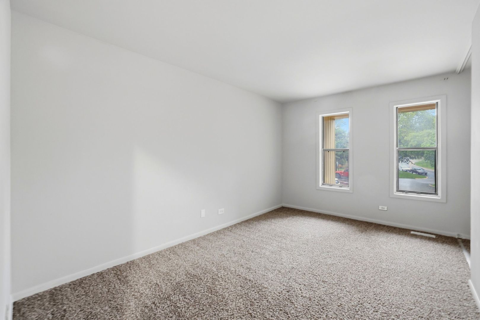 2064 Country Club Drive Property Photo 15
