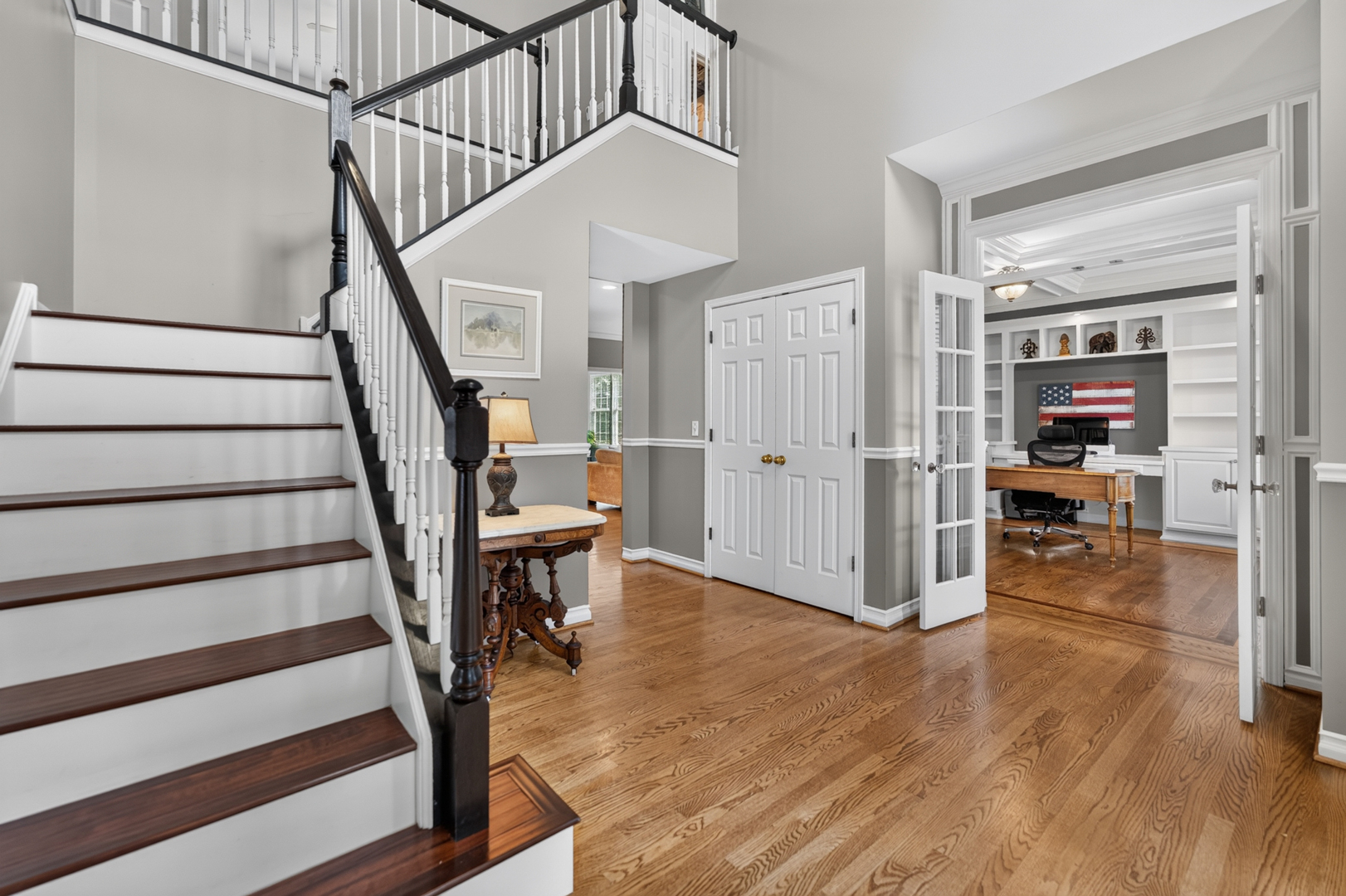 1068 Fox Path Property Photo 4