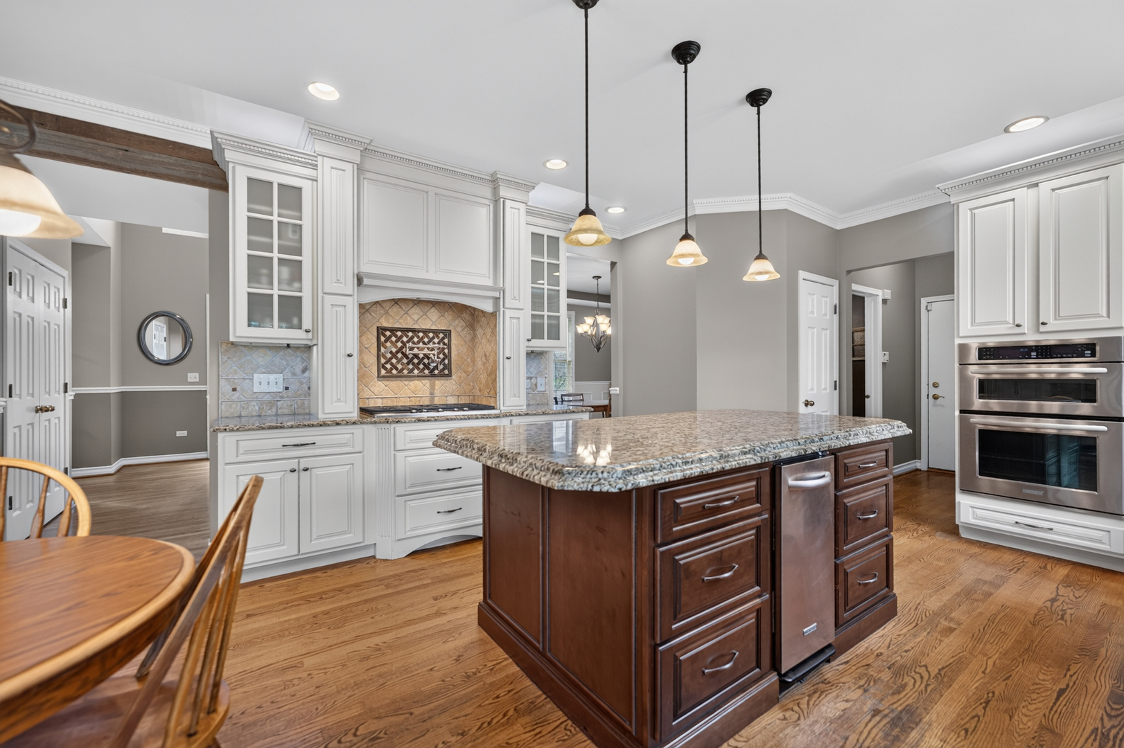 1068 Fox Path Property Photo 8