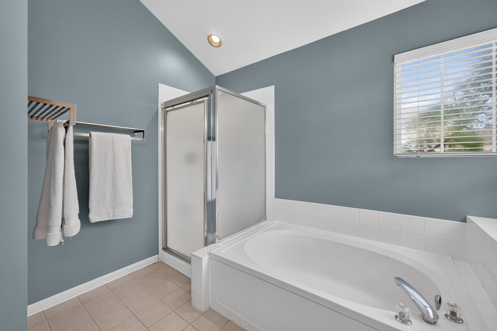 1068 Fox Path Property Photo 28