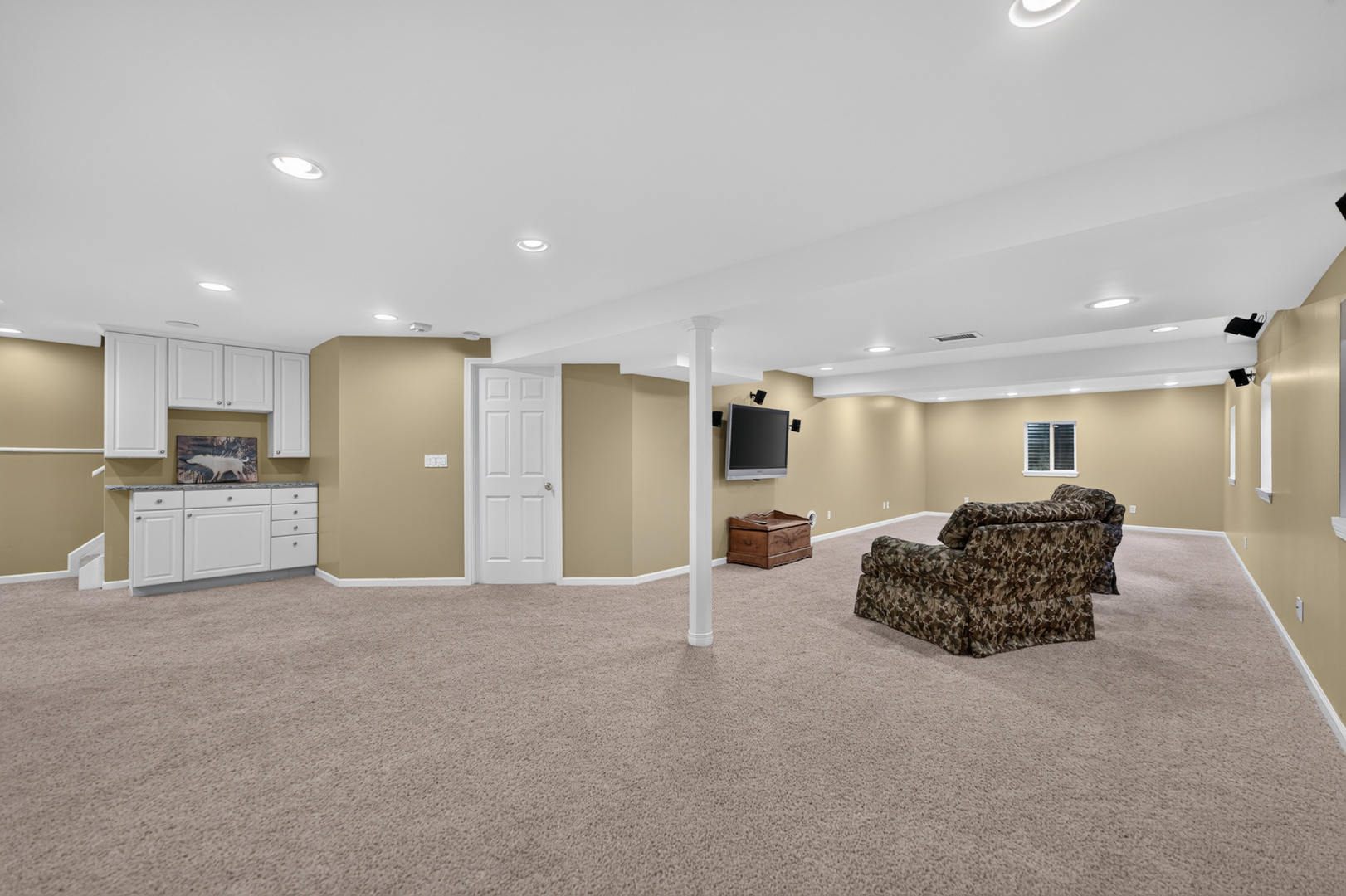 1068 Fox Path Property Photo 34