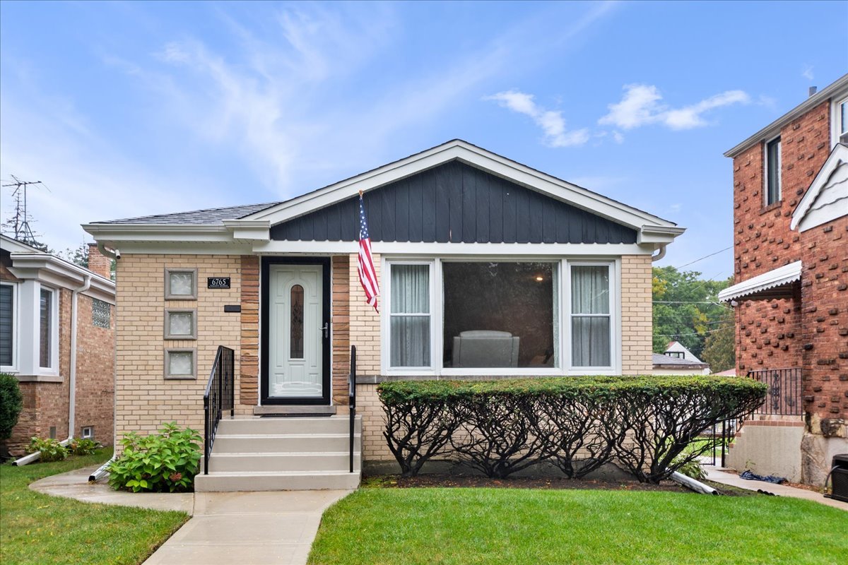 6765 W Talcott Avenue Property Photo 1