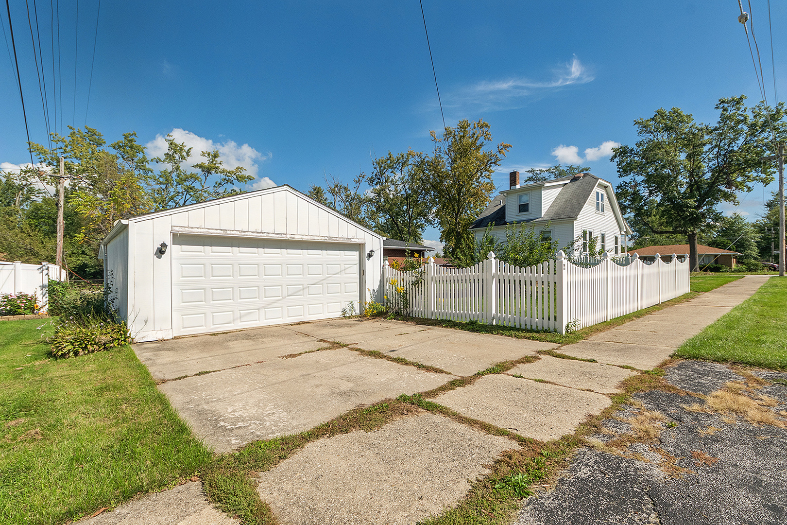 1446 Selleck Street Property Photo 33
