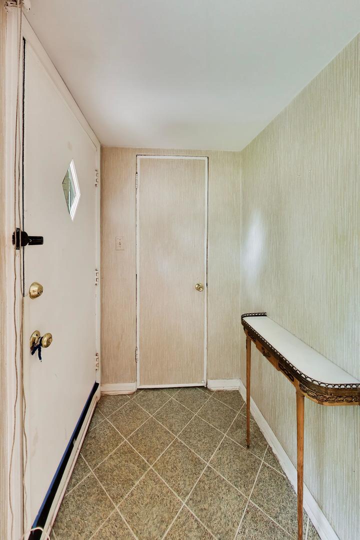 8720 Monticello Avenue Property Photo 3