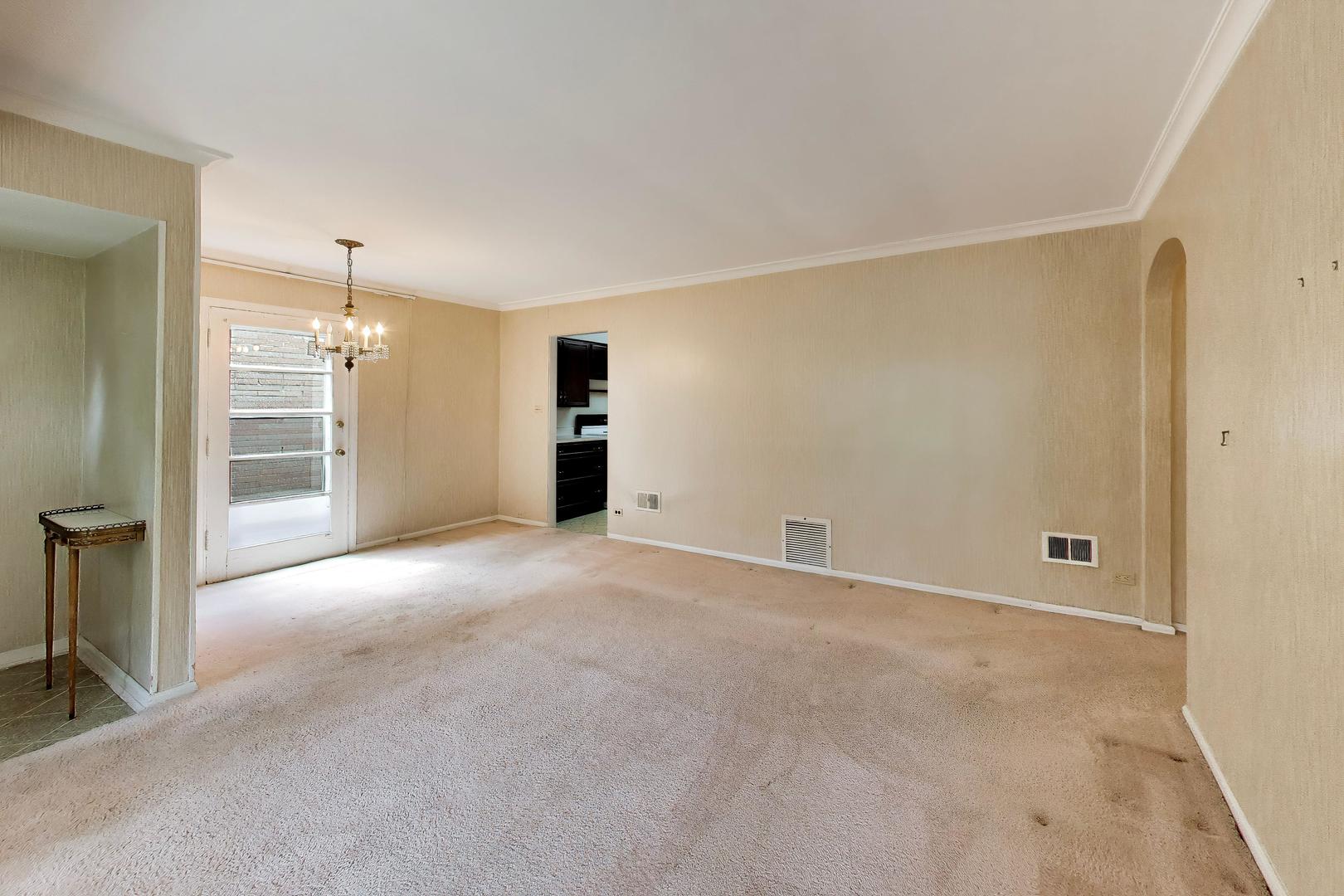8720 Monticello Avenue Property Photo 5