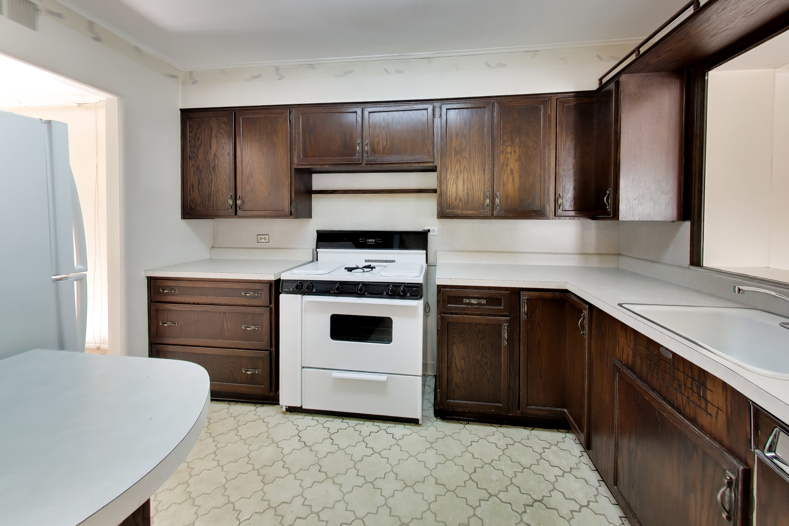 8720 Monticello Avenue Property Photo 6