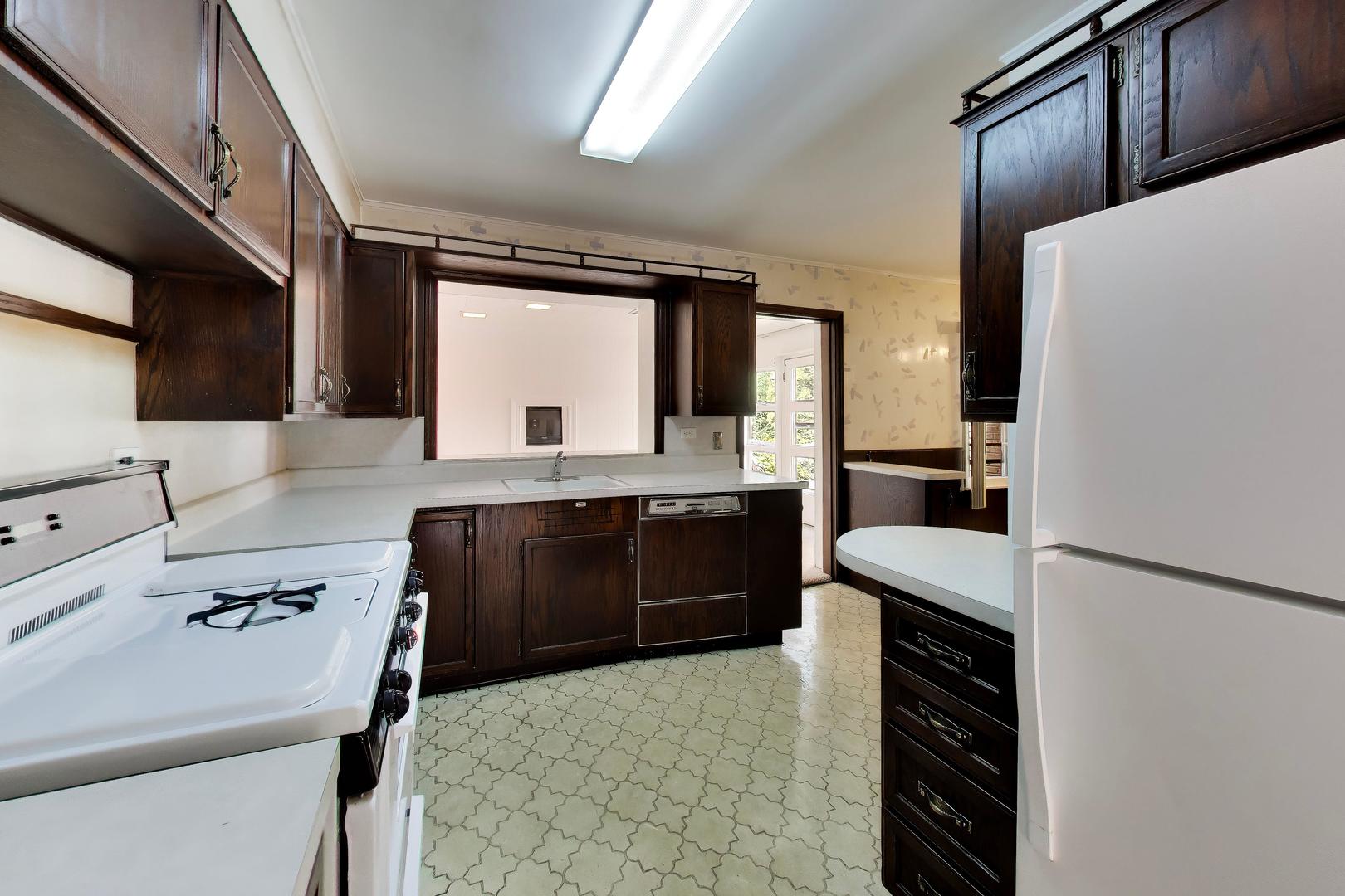 8720 Monticello Avenue Property Photo 7