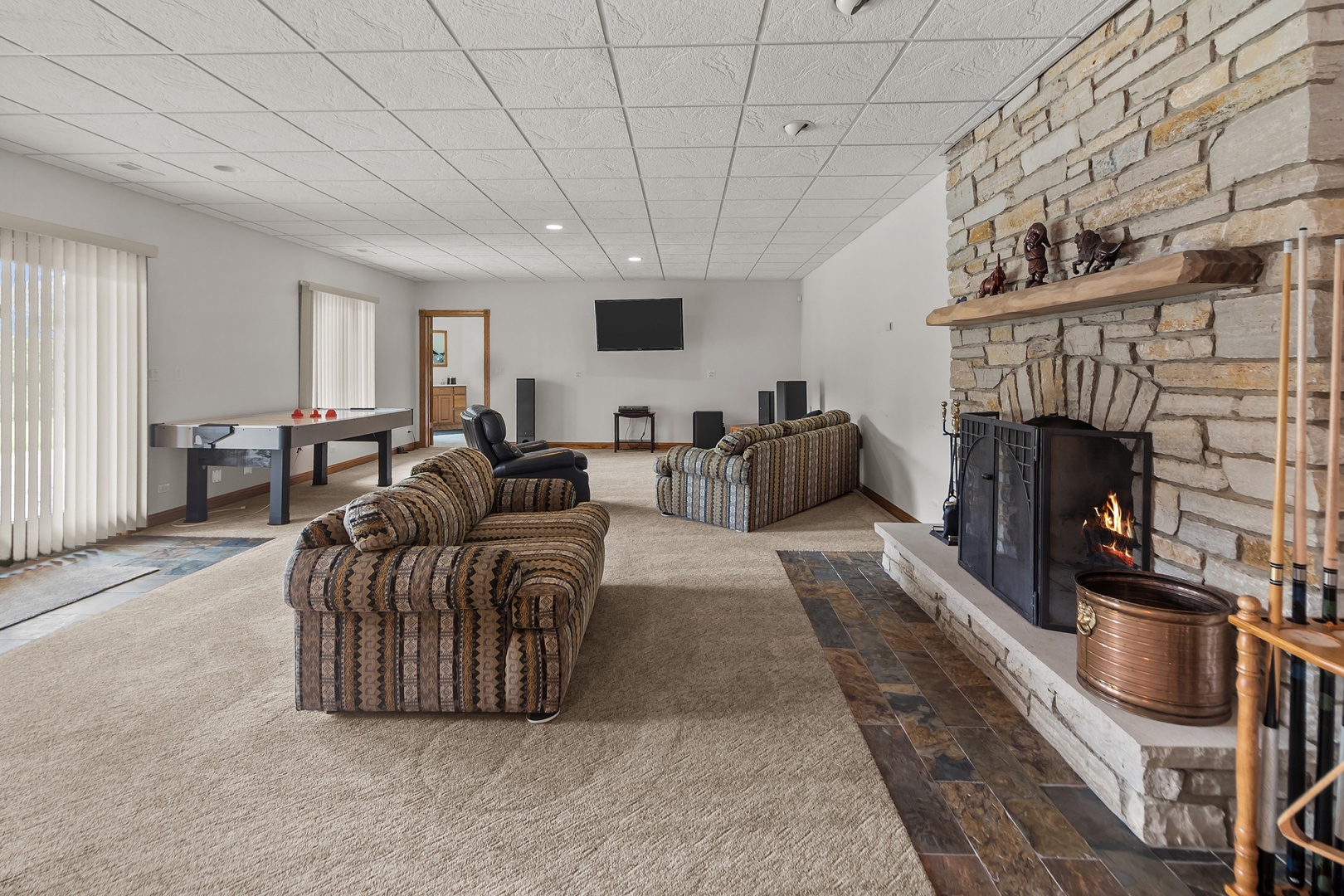 19014 Kishwaukee Valley Road Property Photo 35