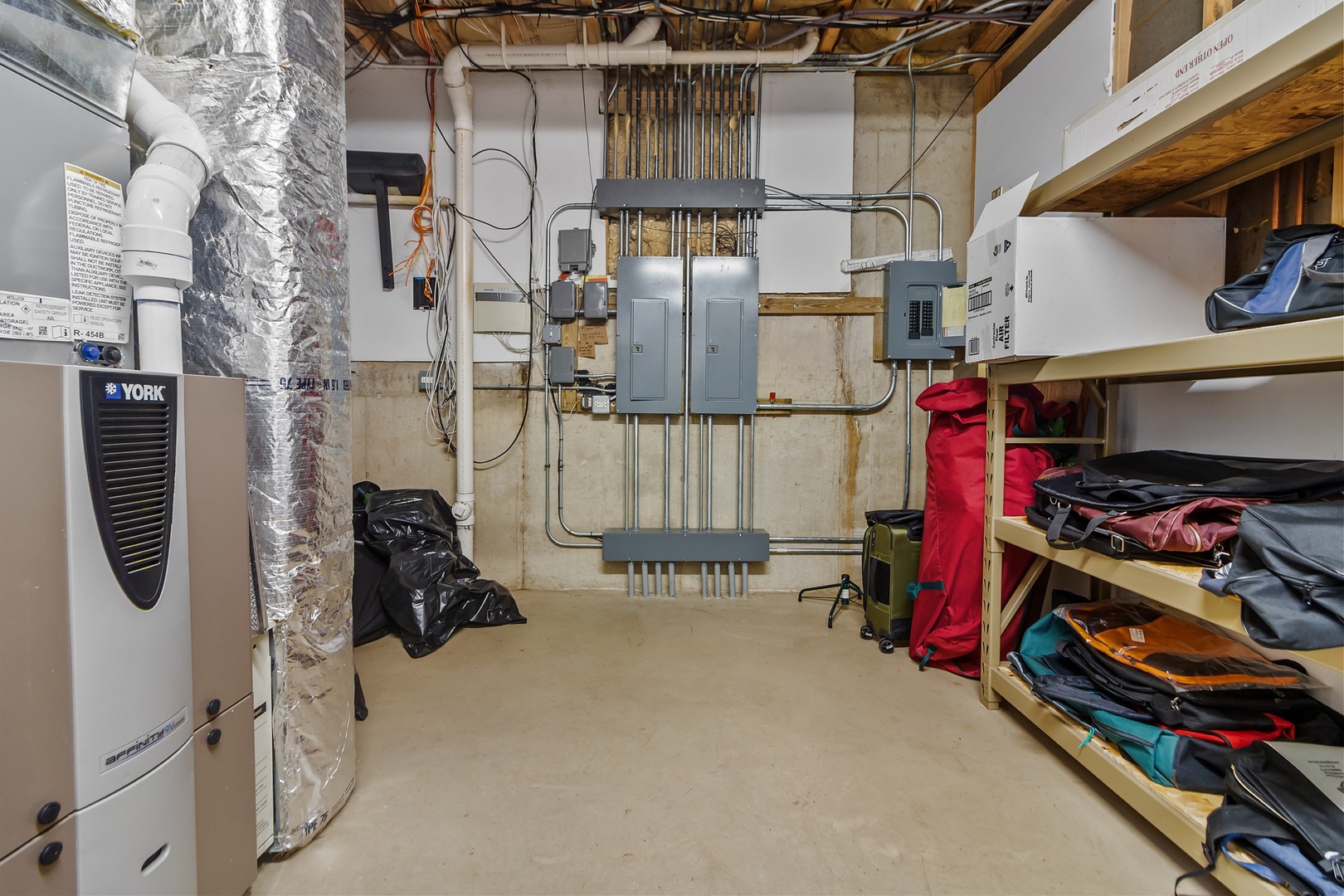 19014 Kishwaukee Valley Road Property Photo 47