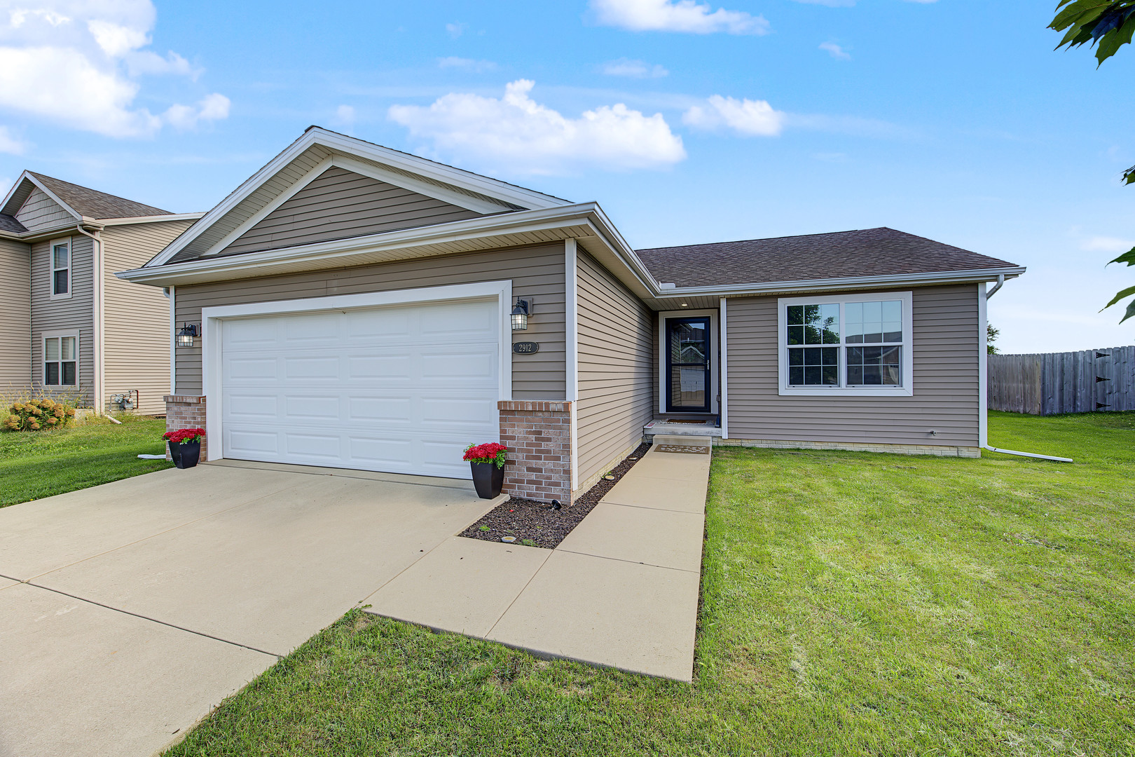 2912 Conlor Drive Property Photo 1