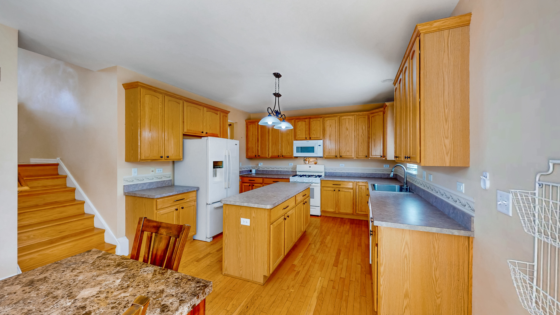 404 Hackney Lane Property Photo 11