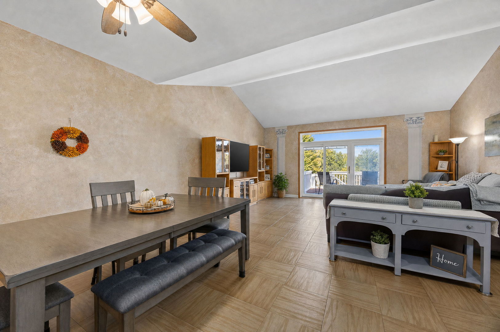 1490 Sedona Avenue Property Photo 3
