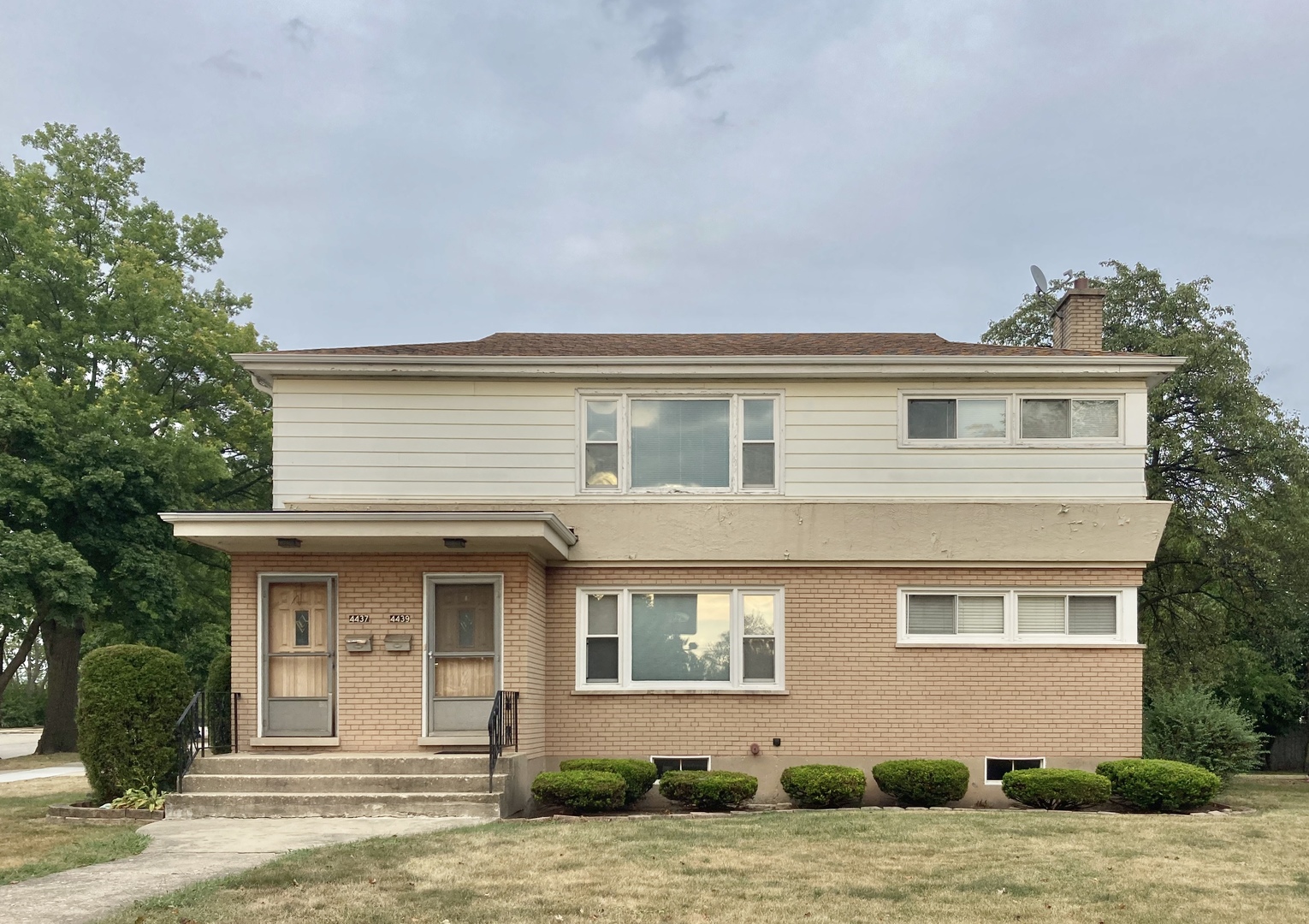 4437 Johnson Avenue Property Photo 1
